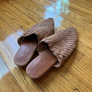 St. Agni Paris Woven Mule - Vintage Tan